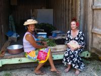 assets/Uploads/_resampled/SetWidth200-Peta-in-Tahiti-Small.JPG