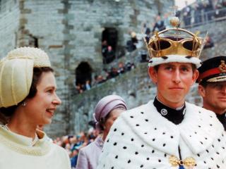 assets/Uploads/_resampled/SetWidth320-Copy-of-Charles-Investiture.jpg