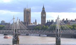 assets/Uploads/_resampled/SetWidth320-Copy-of-EP2-view-thames-bben.jpg