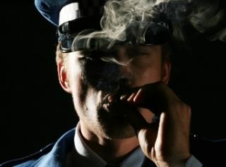 assets/Uploads/_resampled/SetWidth320-Copy-of-undercover2.jpg